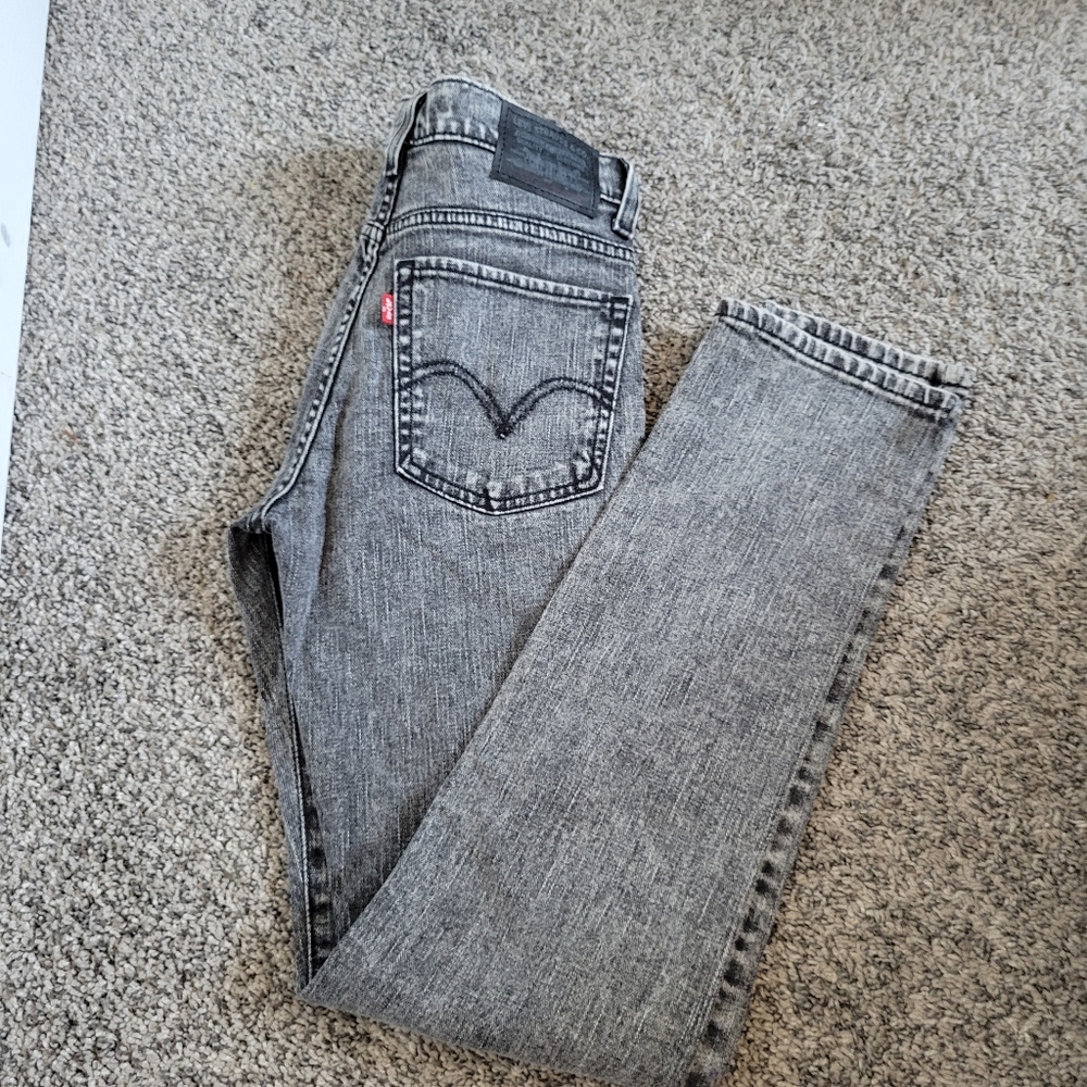 Levis 510 red tab jeans